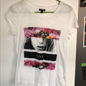 Express Graphic Tee